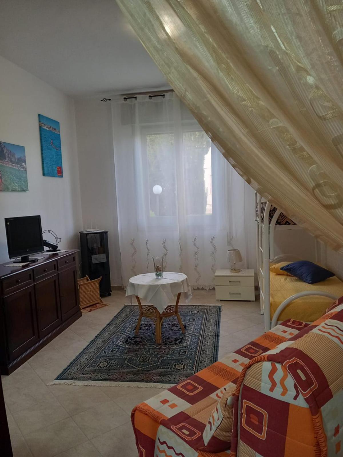 Miraerice Apartment Napola Exterior photo